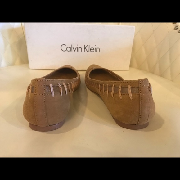 𝅺NEW Calvin Klein Kid Suede shoes - Picture 2 of 8